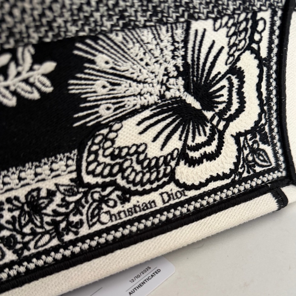 Christian Dior Canvas Butterfly Bandana Embroidered Medium Book Tote ~ 2 COA’s - Picture 15 of 15